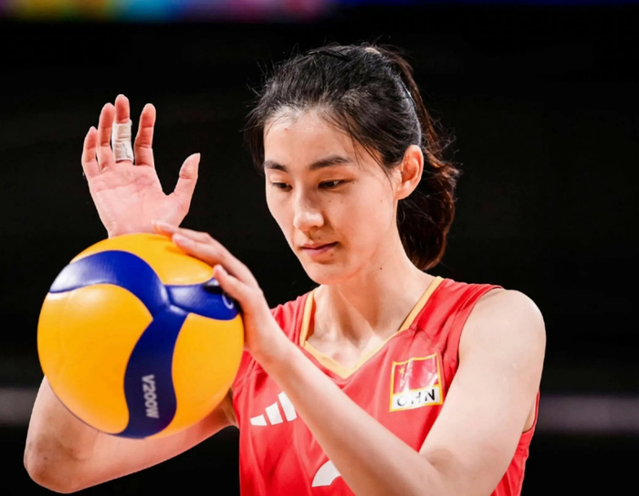 网友爆料中国女排老将回归！刁琳宇袁心玥都有可能回来弥补漏洞|二传|副攻|国家队|奥运_新浪体育_新浪新闻